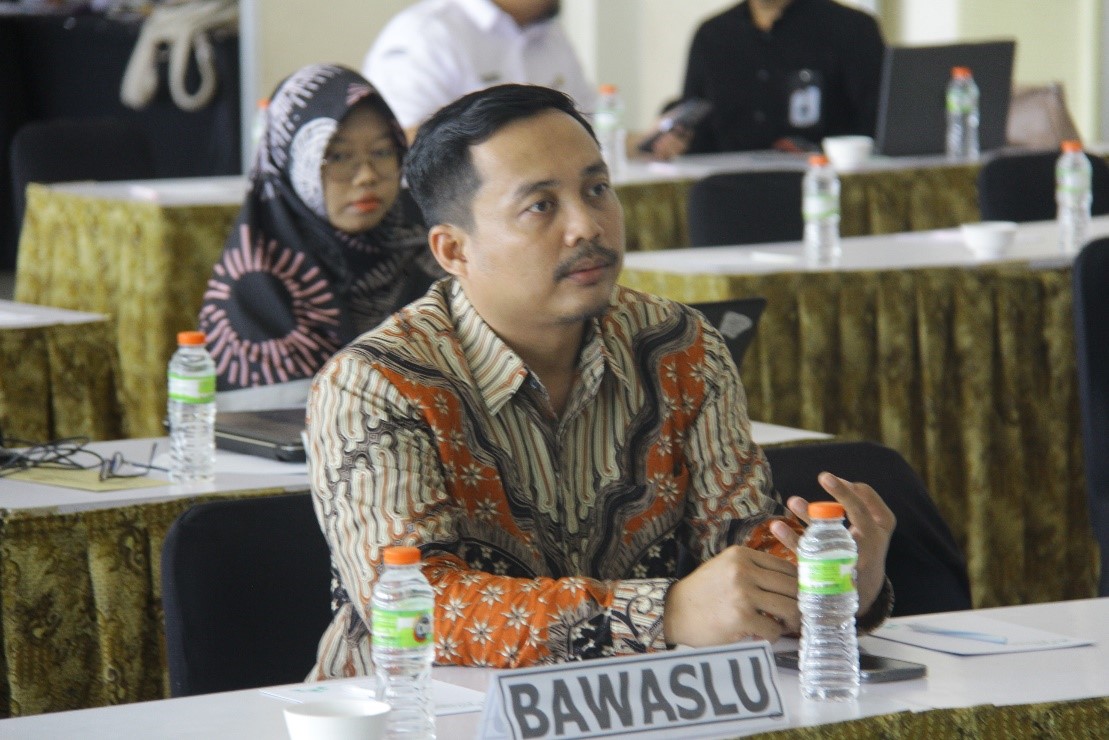 Anggota Bawaslu Kota Blitar