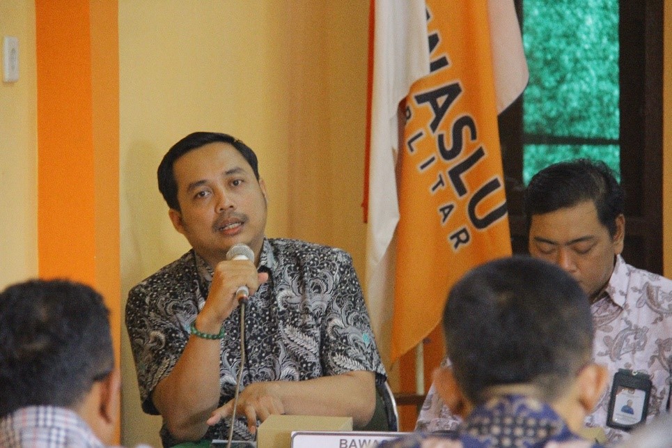 Anggota Bawaslu Kota Blitar M. Nur Aziz