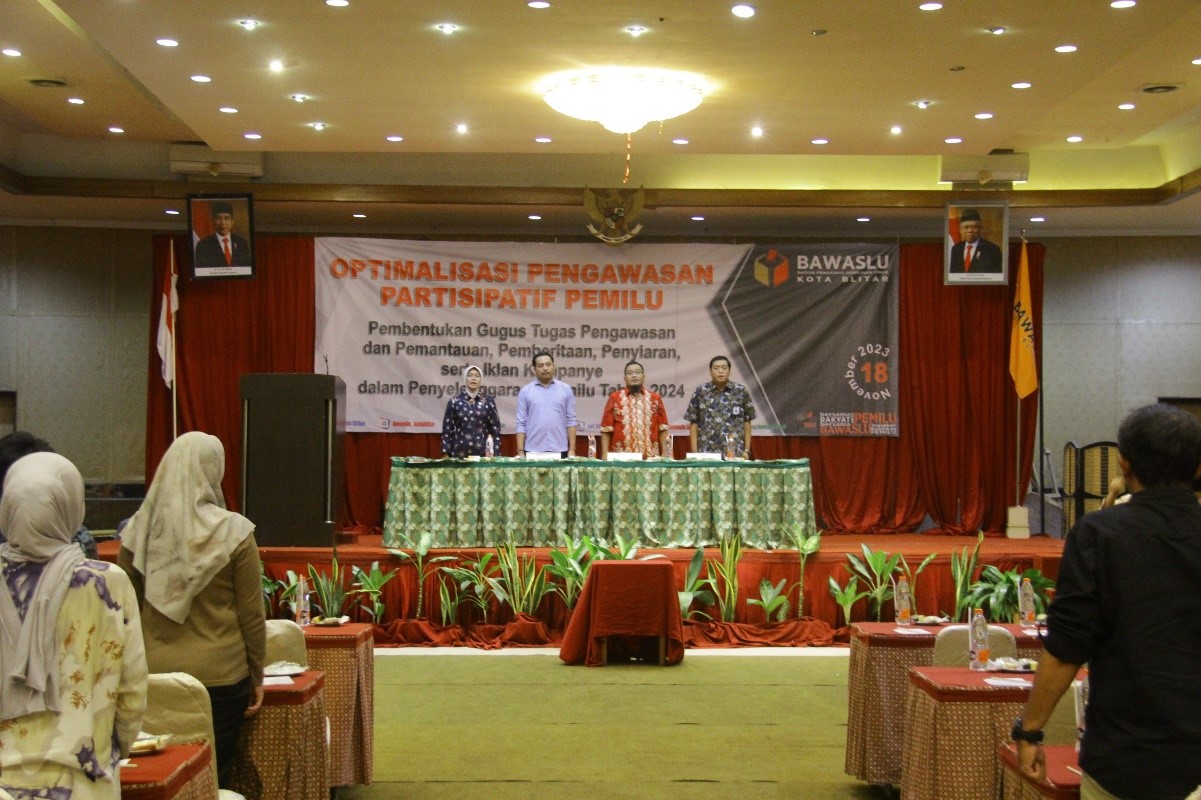 Anggota Bawaslu Kota Blitar