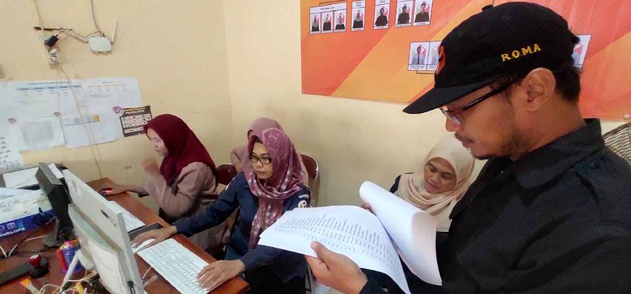 Monitoring dan Evaluasi Bawaslu Kota Blitar