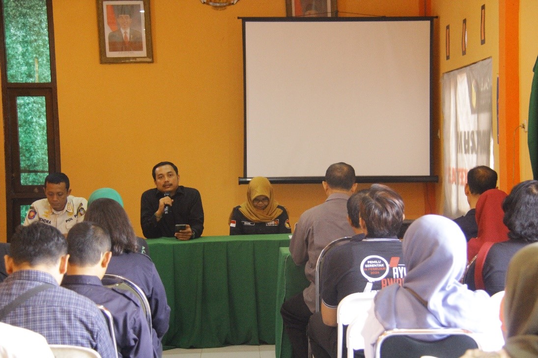 Anggota Bawaslu Kota Blitar