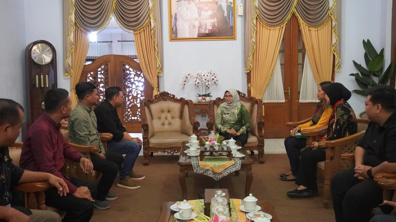 bupati blitar